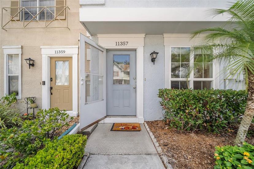 Picture of 11357 Stratton Park Drive Unit 11357, Temple Terrace FL 33617