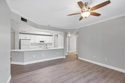Picture of 5691 Bentgrass Drive Unit 15-101, Sarasota, FL 34235