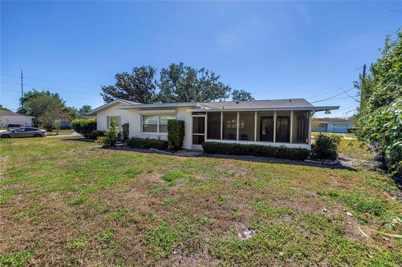 Picture of 1801 38Th Street N, St Petersburg FL 33713