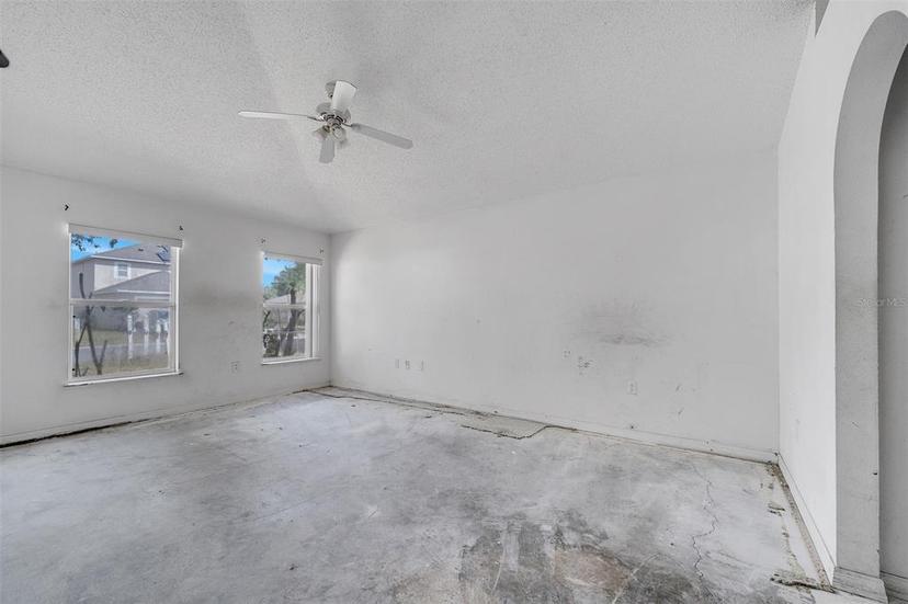 Picture of 207 Vervain Avenue, Davenport FL 33837