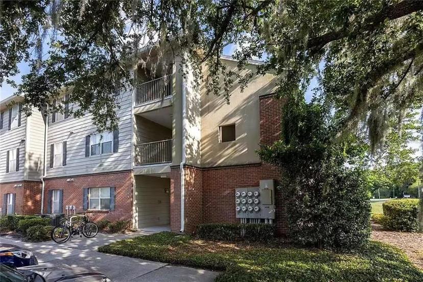 Picture of 2360 SW Archer Road Unit 704, Gainesville FL 32608
