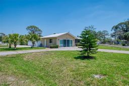 Picture of 1585 Poinciana Road, Venice, FL 34293