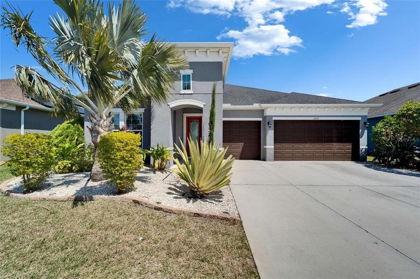 Picture of 13622 Tonya Anne Drive, Riverview FL 33579