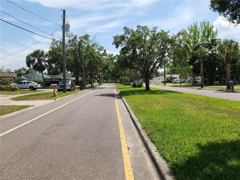 Picture of 601 Park Boulevard, Oldsmar FL 34677