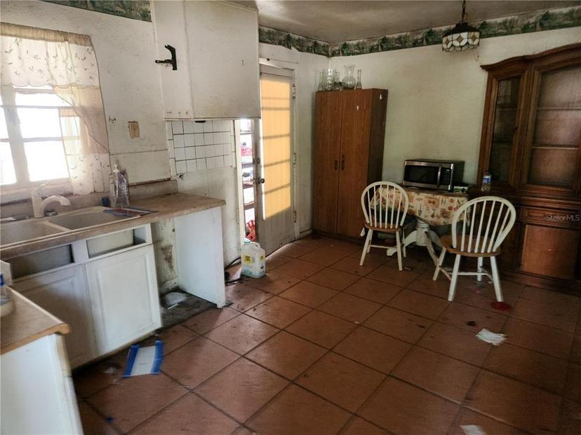 Picture of 601 Park Boulevard, Oldsmar FL 34677