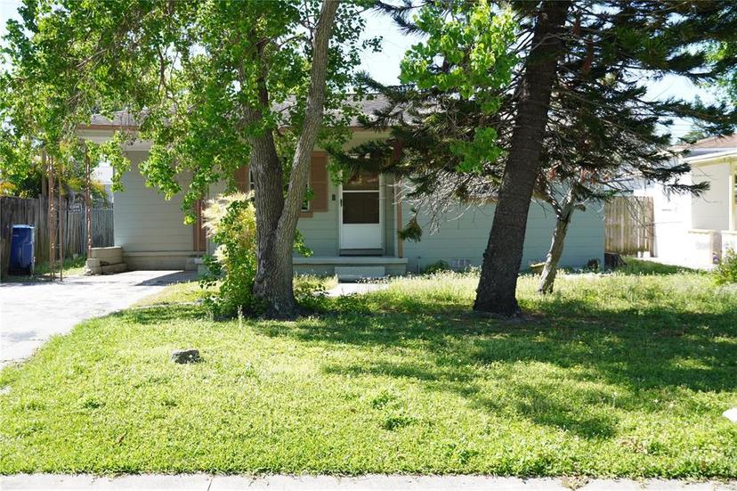 Picture of 5012 Oxford Avenue N, St Petersburg FL 33710