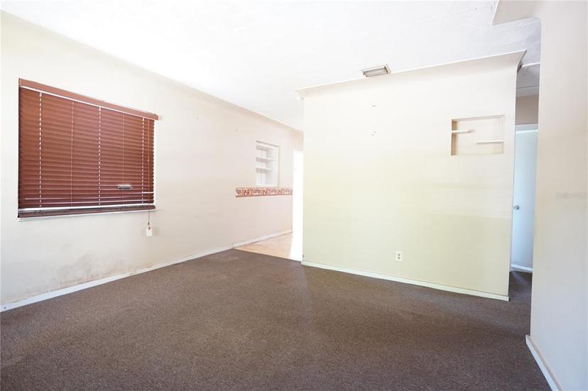 Picture of 5012 Oxford Avenue N, St Petersburg FL 33710