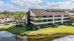 Picture of 13610 S Village Drive Unit 4212, Tampa, FL 33618