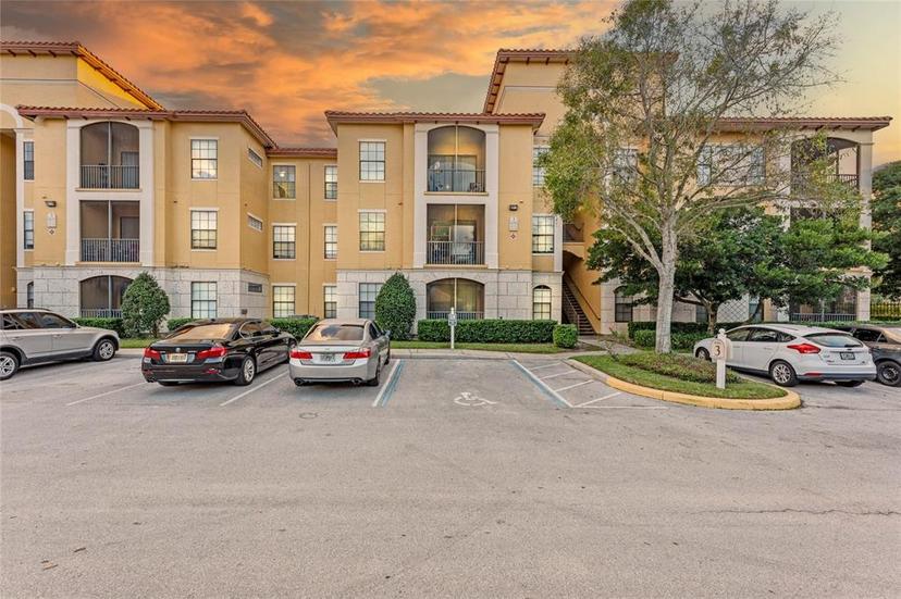 Picture of 6159 Metrowest Boulevard Unit 105, Orlando FL 32835
