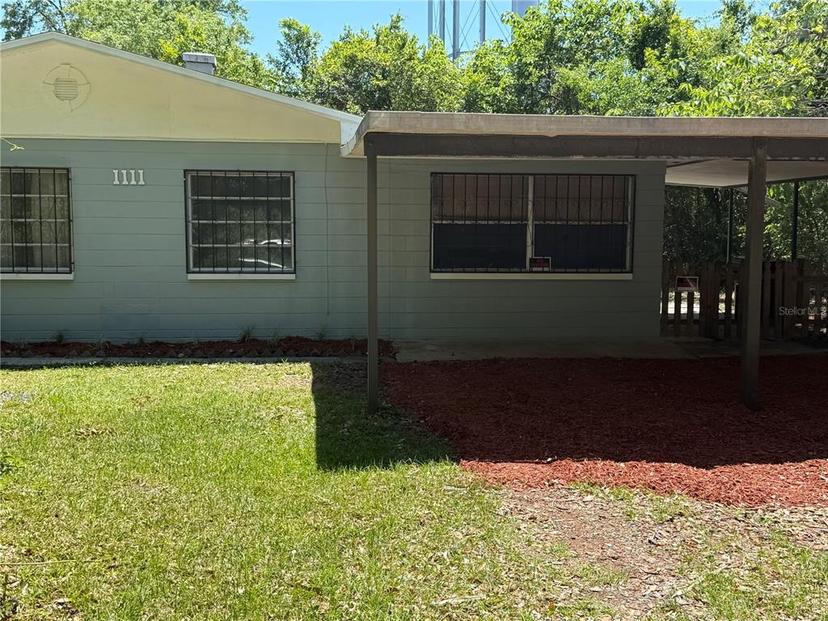 Picture of 1111 NW 6Th Avenue, Gainesville FL 32601
