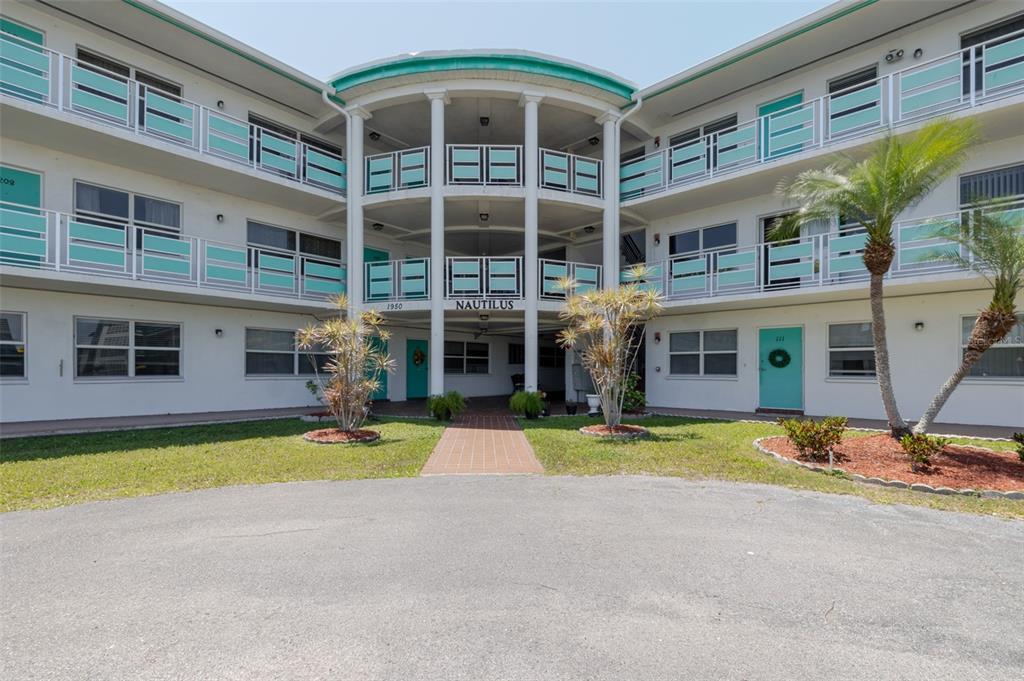 Picture of 1950 59Th Avenue N Unit 208, St Petersburg, FL 33714