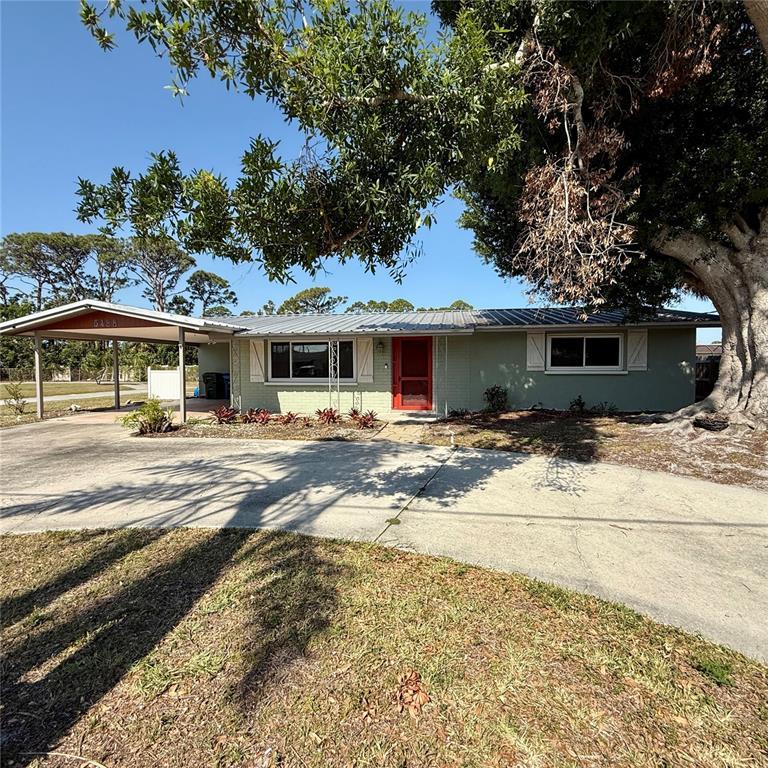Picture of 5428 Nutmeg Avenue, Sarasota FL 34231