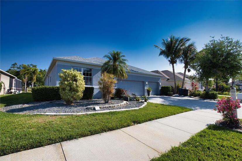 Picture of 6214 Ikes Cabin Court, Palmetto FL 34221