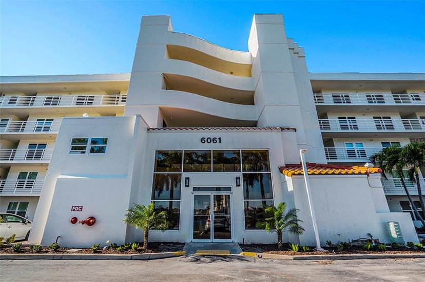Picture of 6061 Bahia Del Mar Circle Unit 241, St Petersburg FL 33715