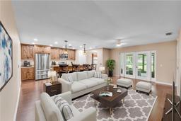 Picture of 628 Wexford Ct, Winter Haven, FL 33884