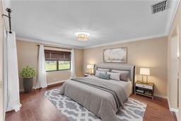 Picture of 628 Wexford Ct, Winter Haven, FL 33884