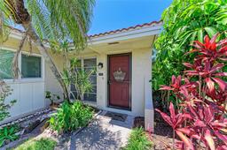 Picture of 2121 Pueblo Circle Unit V6, Sarasota, FL 34231