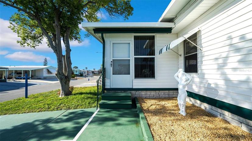Picture of 12117 Pawnee Drive, Hudson FL 34667