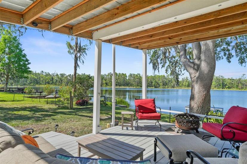 Picture of 19254 Blount Road, Lutz FL 33558