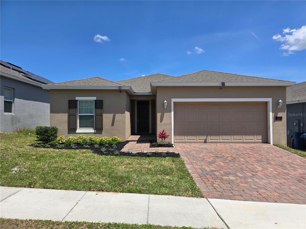 Picture of 625 Disa Drive, Davenport, FL 33837