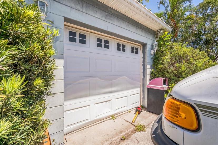 Picture of 2718 8Th Avenue N, St Petersburg FL 33713