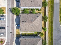Picture of 3449 Seneca Club Loop Unit B, Orlando, FL 32808