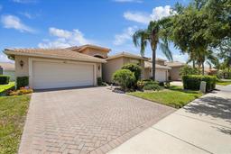 Picture of 16055 Golden Lakes Drive, Wimauma, FL 33598