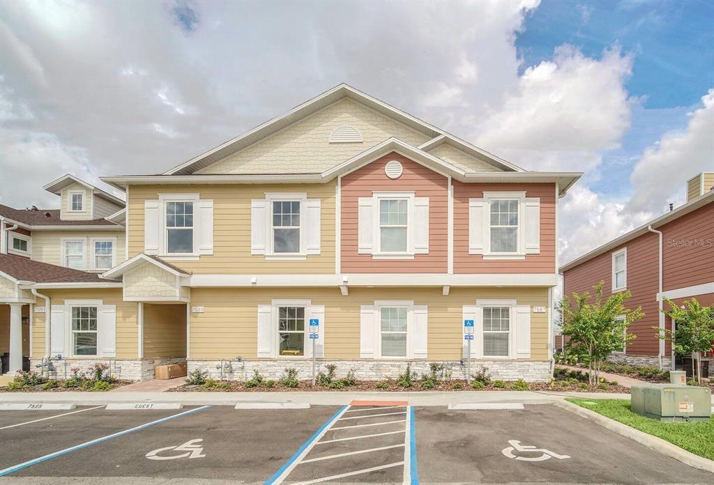 Picture of 7587 Sunflower Circle, Kissimmee, FL 34747