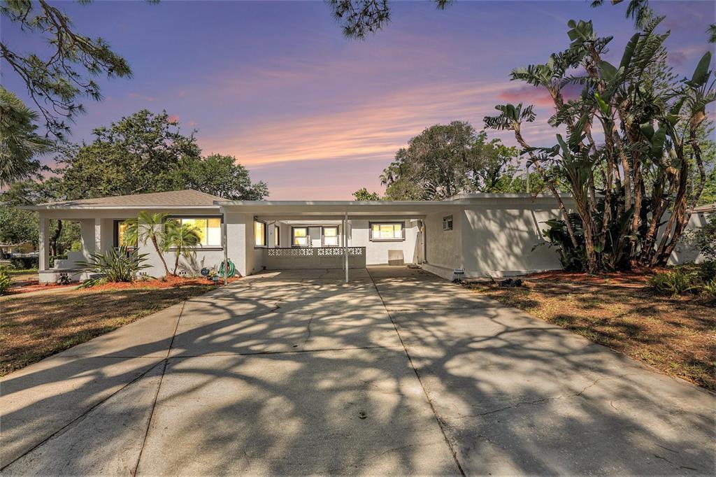 Picture of 4925 Alcazar Way S, St Petersburg, FL 33712