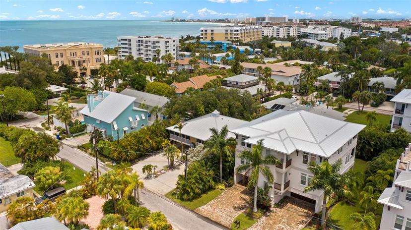 Picture of 1021 Crescent Street Unit 1, Sarasota FL 34242