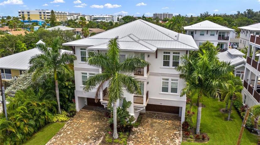 Picture of 1021 Crescent Street Unit 1, Sarasota FL 34242