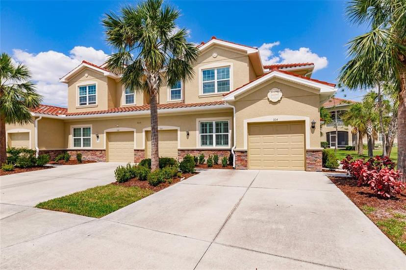 Picture of 3215 Oriole Drive Unit 104, Sarasota FL 34243