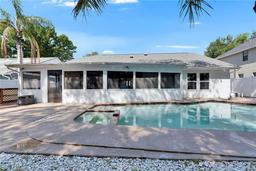 Picture of 2023 Darlington Oak Drive, Seffner, FL 33584
