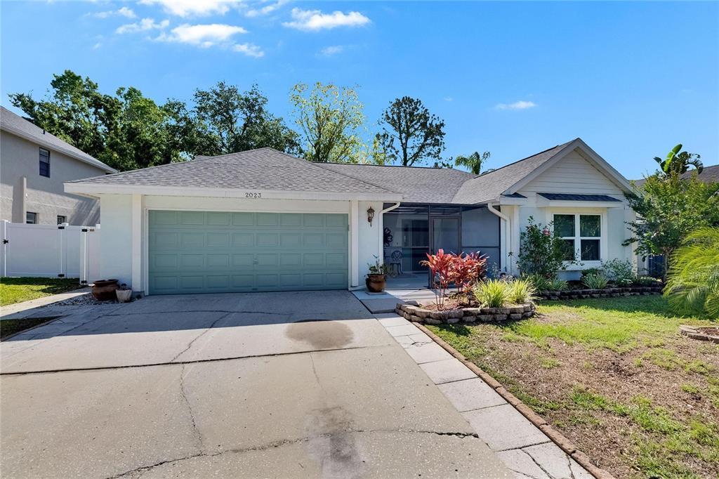 Picture of 2023 Darlington Oak Drive, Seffner, FL 33584