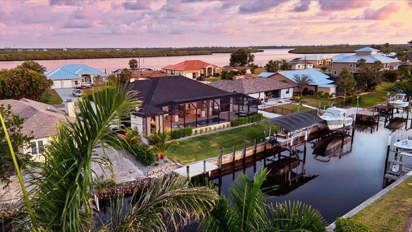 Picture of 3729 Peace River Drive, Punta Gorda FL 33983