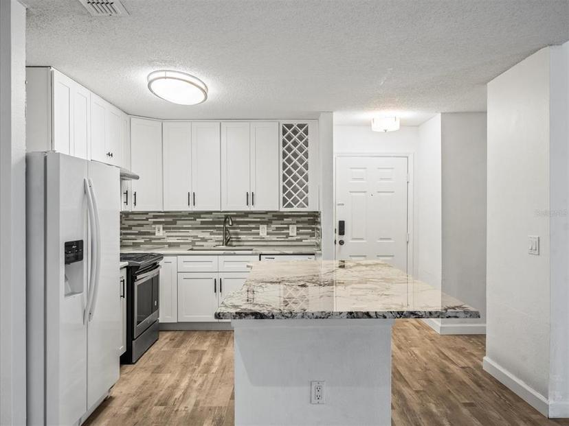 Picture of 9481 Highland Oak Dr Drive Unit 508, Tampa FL 33647