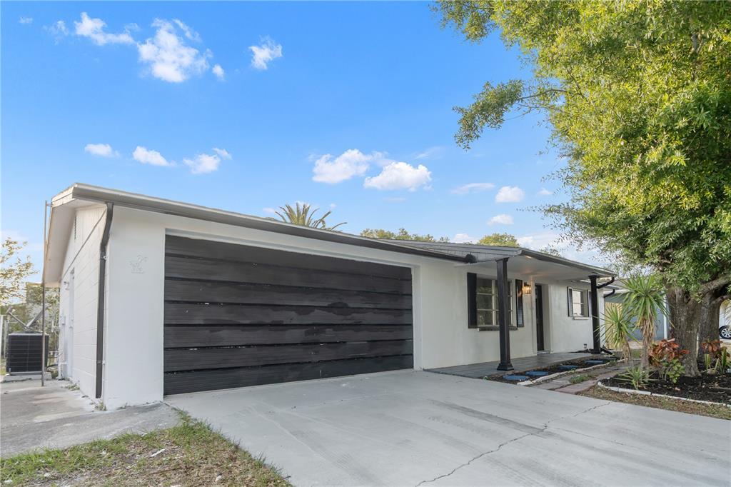 Picture of 9135 Suffolk Lane, Port Richey, FL 34668