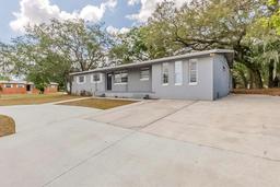 Picture of 5500 Riviera Drive, Orlando, FL 32808