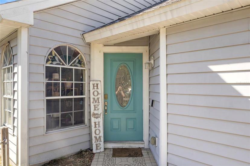 Picture of 121 Edgewater Circle, Sanford FL 32773