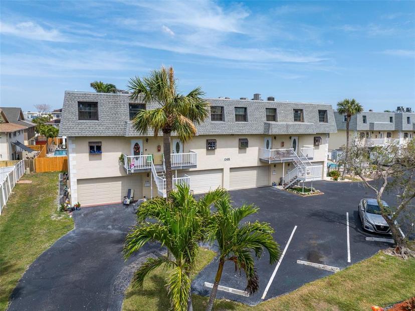 Picture of 12485 2Nd Street E Unit C103, Treasure Island FL 33706