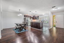 Picture of 10 Harbor Cove Street, Safety Harbor, FL 34695