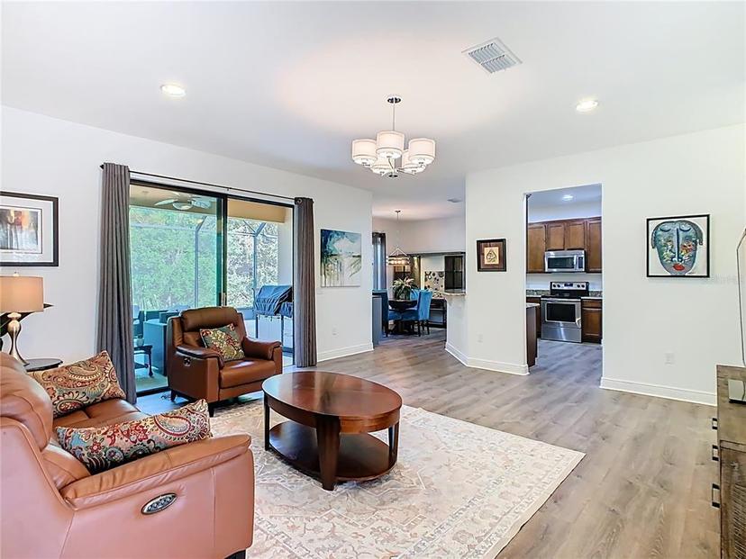 Picture of 343 Scripps Ranch Rd, Poinciana FL 34759