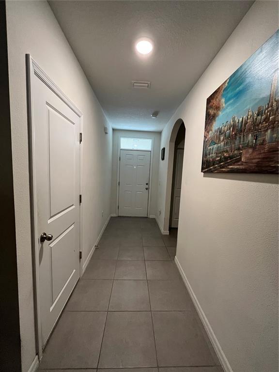 Picture of 9832 Warm Stone Street, Thonotosassa FL 33592