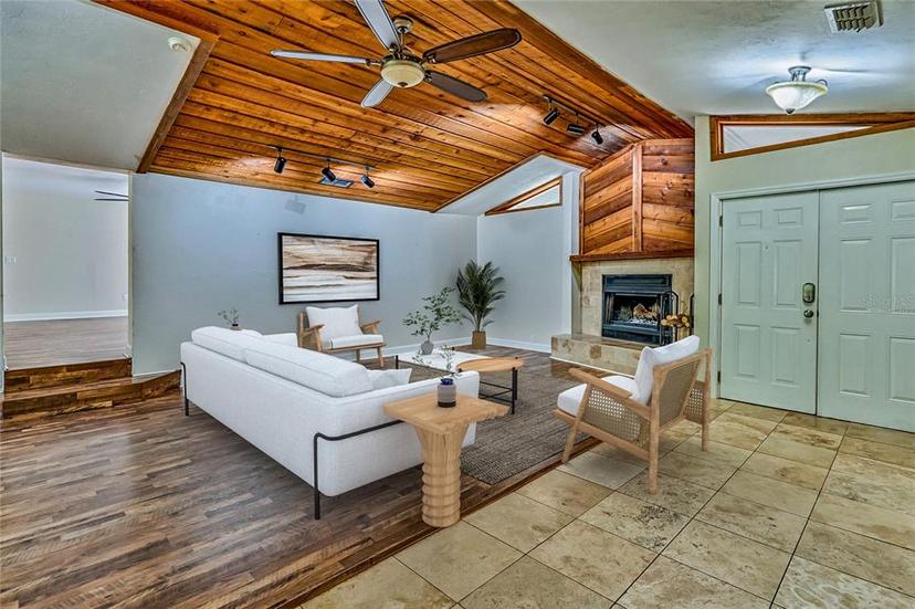 Picture of 102 NW 28Th Terrace, Gainesville FL 32607