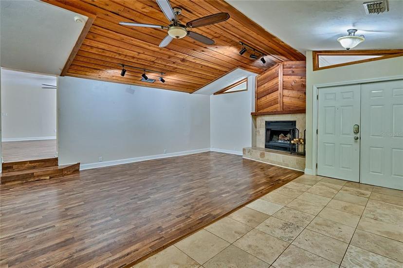 Picture of 102 NW 28Th Terrace, Gainesville FL 32607