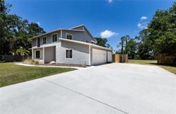 Picture of 10712 Forest Run Drive, Bradenton, FL 34211