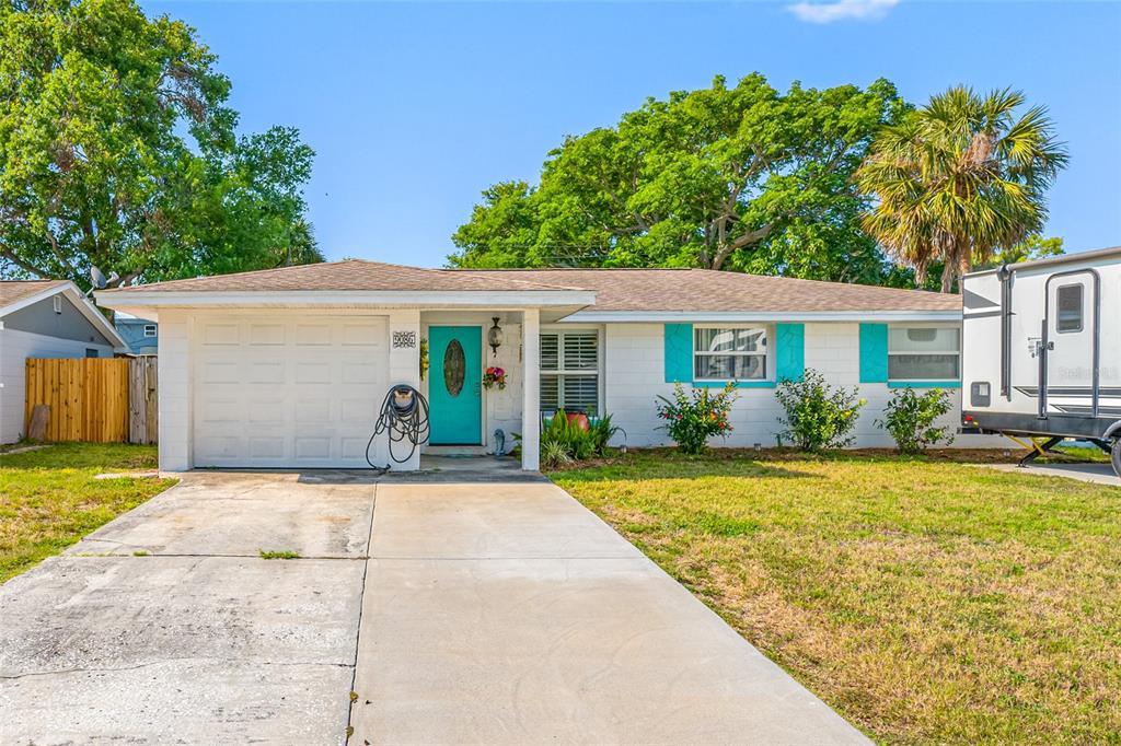 Picture of 9086 Enchantment Drive, Largo, FL 33773
