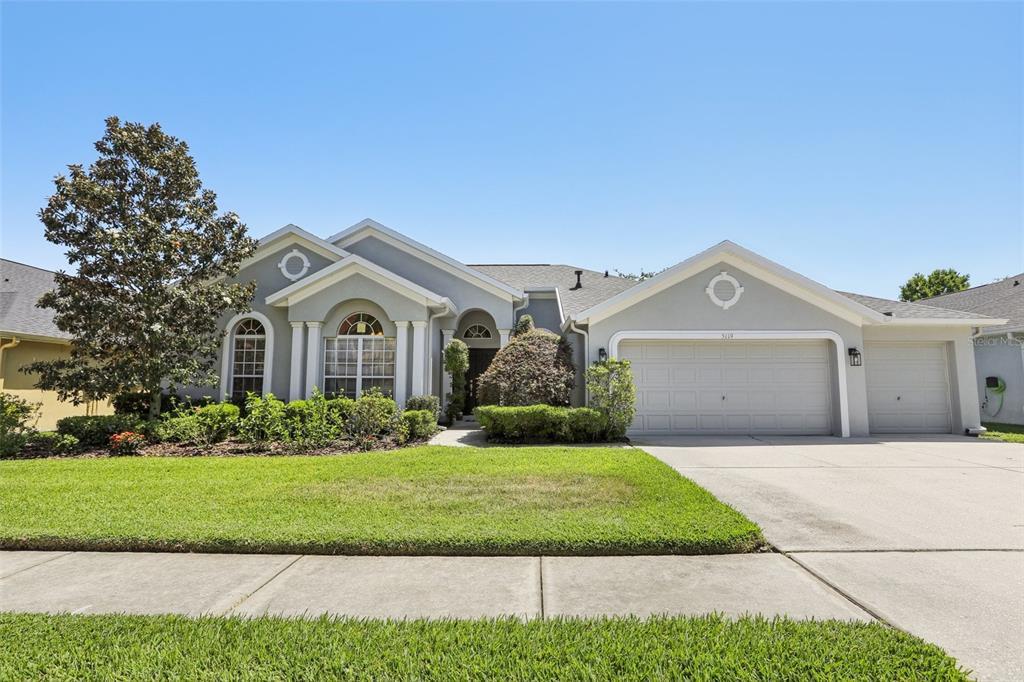 Picture of 5119 Whispering Leaf Trail, Valrico, FL 33596