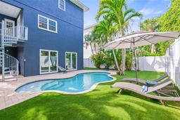 Picture of 159 Crescent Drive, Anna Maria, FL 34216