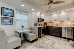 Picture of 5200 Brittany Drive S Unit 204, St Petersburg, FL 33715